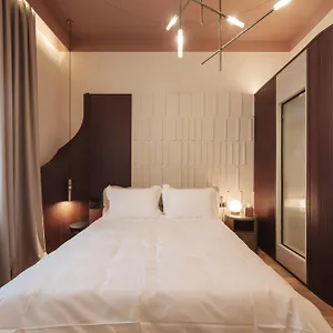 zenith-premium-suites.hotels-of-thessaloniki.com/