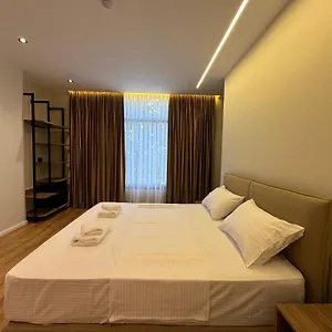 andi-downtown-deluxe-rooms.albaniahotels.org/